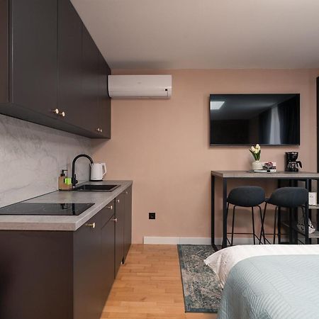 Sapphire Studio Apartment With Free Private Parking ドゥブロブニク エクステリア 写真